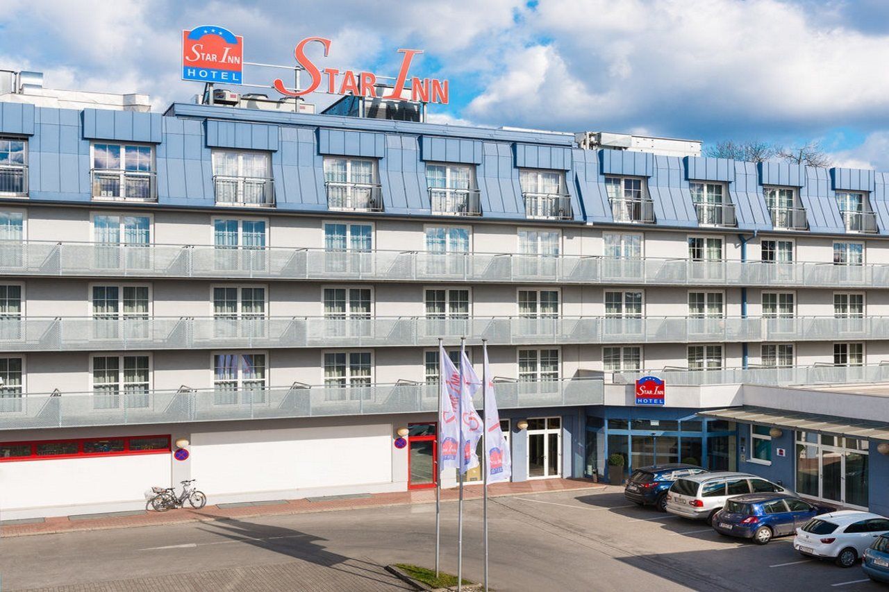 Star Inn Hotel Premium Graz Exterior photo