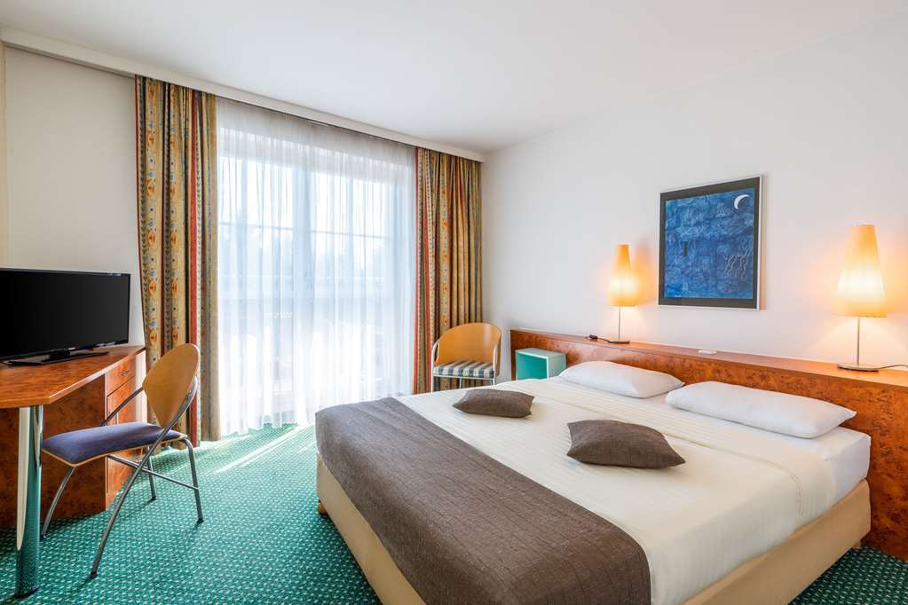 Star Inn Hotel Premium Graz Room photo